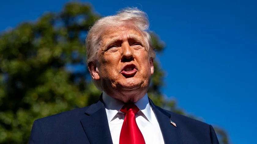 ABD'li Askeri Danışmanlar, Öngörülemeyen Mizacı Nedeniyle Trump'ı Komuta Odasından Uzaklaştırdı