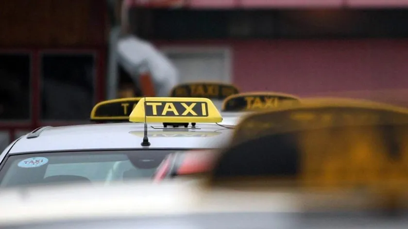 Belgrad'da Yakıt Zammına Rağmen Taksi Fiyatları Artmayacak Yetkililer Açıkladı