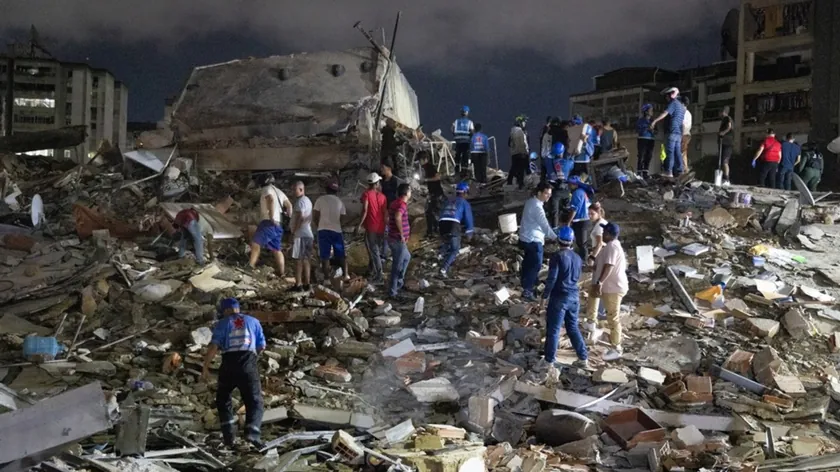 Venezuela'da iki büyük deprem yüzlerce cana mal oldu: Sırbistan yardım teklif etti.