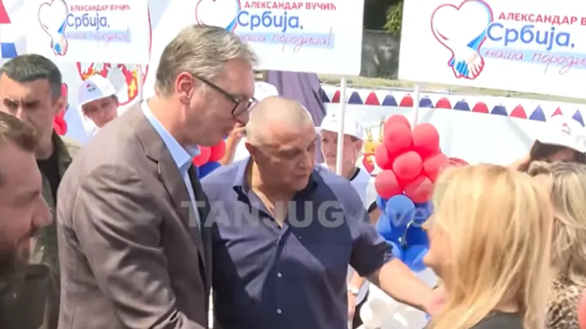 Vučić, Ekspou dair 1.500 konutun donanımına başlıyor! Yeni projeler Lapovo için de geliyor.