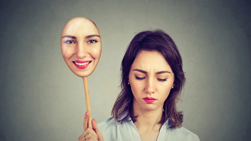 Sessiz, Uyumlu ve Mükemmel mi? "İyi Kız Sendromu" Hakkında Bilmeniz Gerekenler