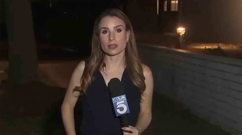 Amerikalı Televizyon Sunucusu Bir Bubaşvaba'nın Saldırısına Karşı Profesyonelce Davrandı