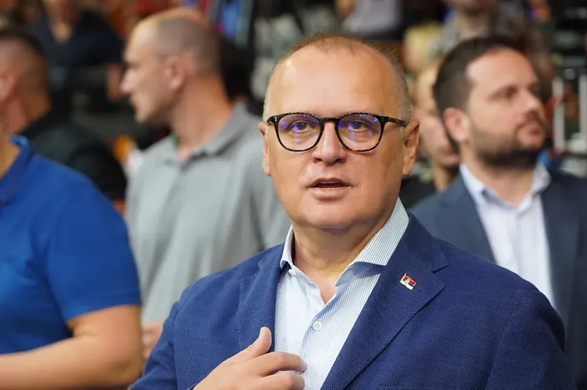 Sırbistan'da yolsuzluk mücadele ajansı Goran Vesić'in mal varlığını inceliyor.