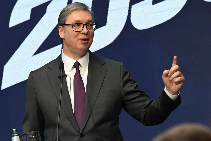 Sırbistan Devlet, Gelen Tekliflere Rağmen 'Namenska' Fabrikasındaki Çoğunluk Hissesini Satmıyor