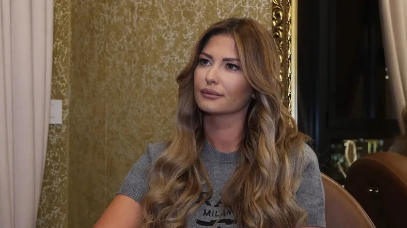 Pink sunucu Ana Radulović Beogradu'nda soyulmuştur.