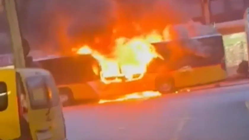 İsviçre'de otobüs yangınında altı kişi hayatını kaybetti, beş kişi yaralandı