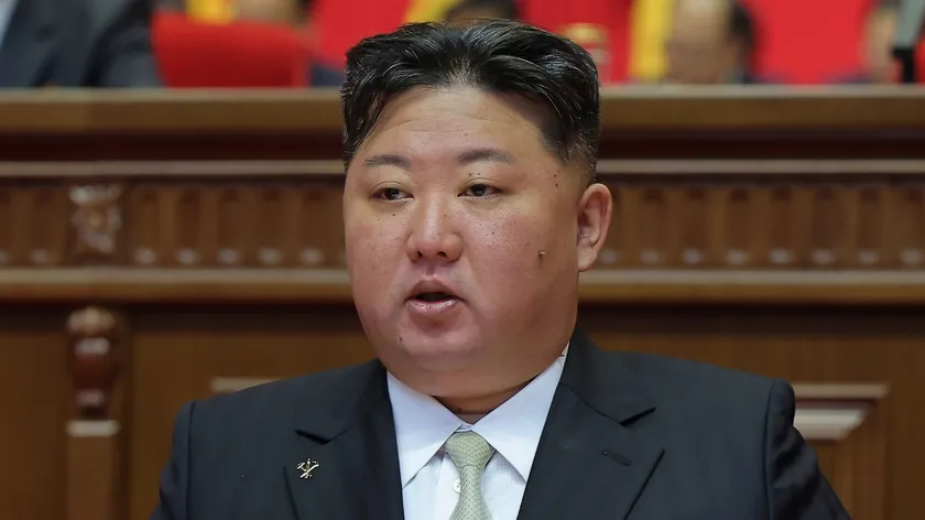 Kuzey Kore lideri Kim Jong Un Güney Kore'yi en düşman devlet olarak ilan etti