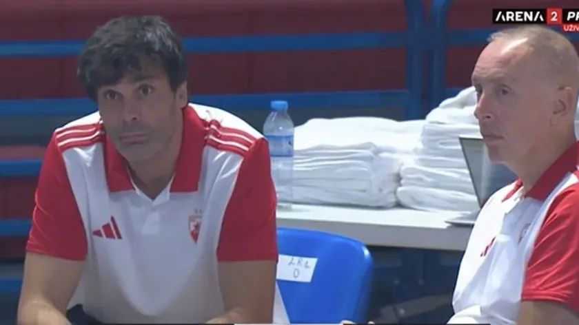 Koşarkaş Miloş Teodosić ve voleybolcu Maja Ognjenović'in aşk ilişkisi yeniden canlandı.