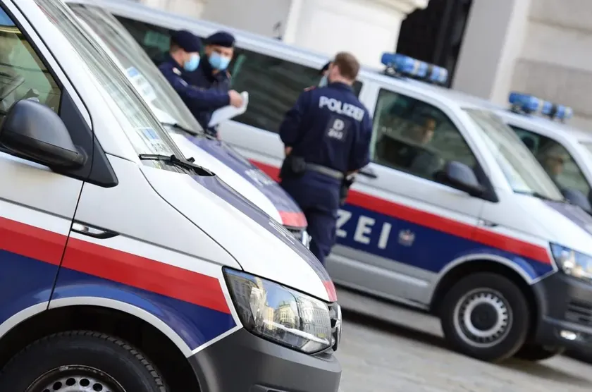 Sırbistan vatandaşı Beç'te eski eşiyle ilgili yasaklamasına rağmen eve girdi