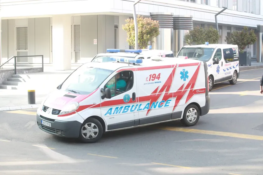 Sırbistan Kraljevo'da trafik kazası: Motosiklet sürücüsü ağır yaralandı