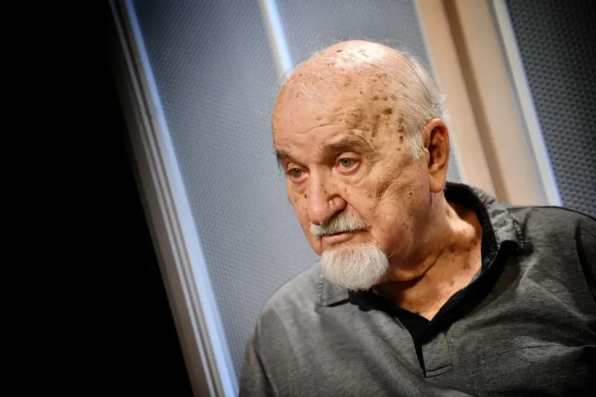 **Sırbistan'da Karikatürist Koraks Sergisi, Eski ve Yeni Dönemler Arası Benzerlikleri Vurguladı**