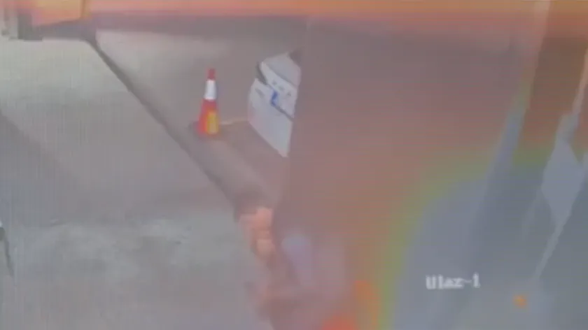 Informer TV binasına patlayıcılı saldırı: bir kameraman ağır yaralandı