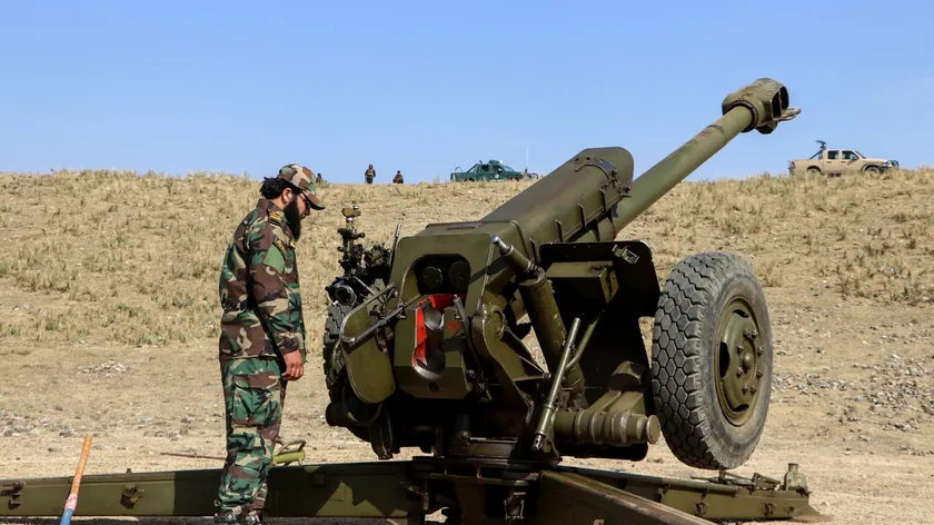 Pakistan Afganistan'daki Taliban hedeflerine saldırdı: Yüzlerce savaşçı öldürüldü