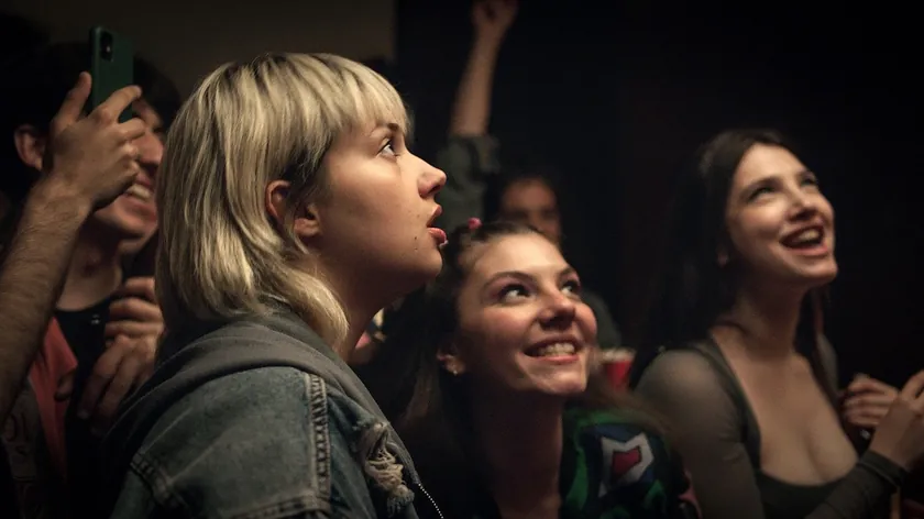 FEST'te yerli filmler: "Budi Bog s nama" ve "Milica Tomić" seyircilerle buluşuyor