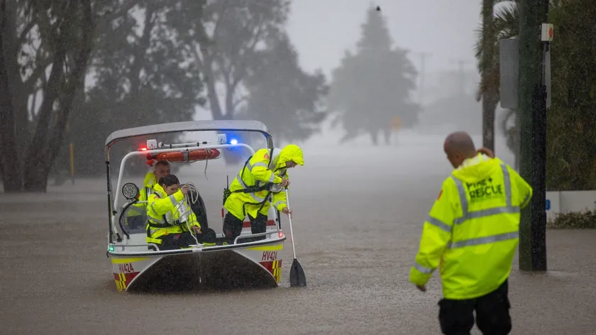 Avustralya'da 260 Kilometre Hızlı Rüzgarlar Getiren Narel Siklonu İçin Acil Tahliye Başladı