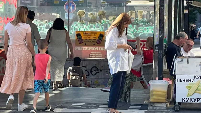 Sırp şarkıcısı Lepa Lukić, bölgede en yüksek maaşlı emekli sanatçı unvanını gururla taşıyor.