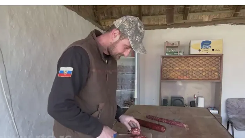 Sırbistan'da kamyon şoförü Ivan memleketine dönerek dünya çapında ünlü kulen üretiyor