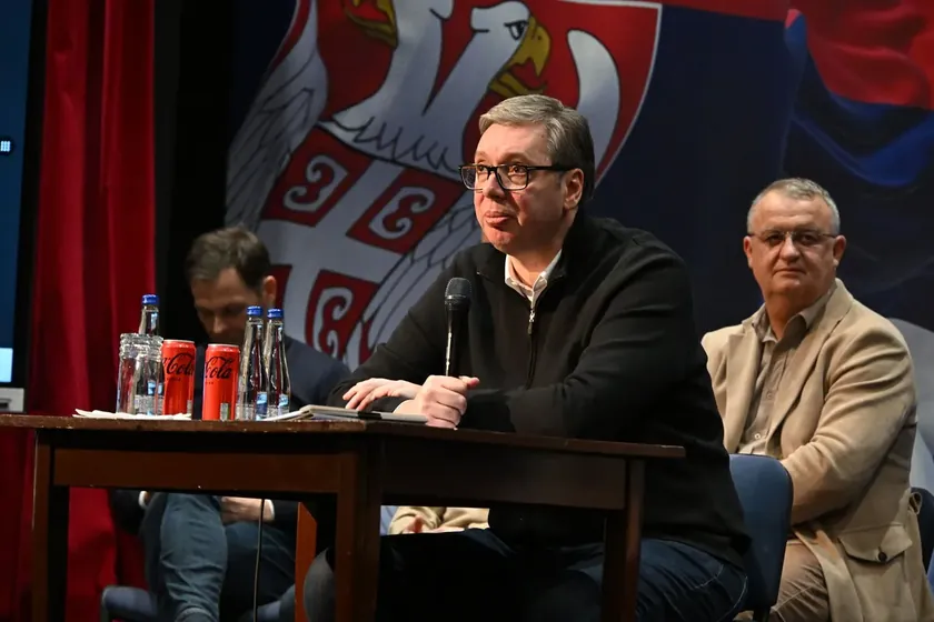 Sırbistan'da Panda katliamı mağduru aileler Cumhurbaşkanı Vučić'in sorgulanmasını talep etti.