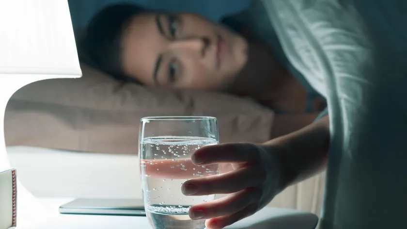 Uyku Öncesi Su Tüketimi Sağlık İçin Nasıl Ayarlanmalı Uzmanlar Açıkladı