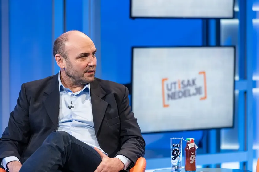 Panović: Vučić başbakan olursa anayasaya aykırı gayriresmî şansölye sistemini geri getirecek