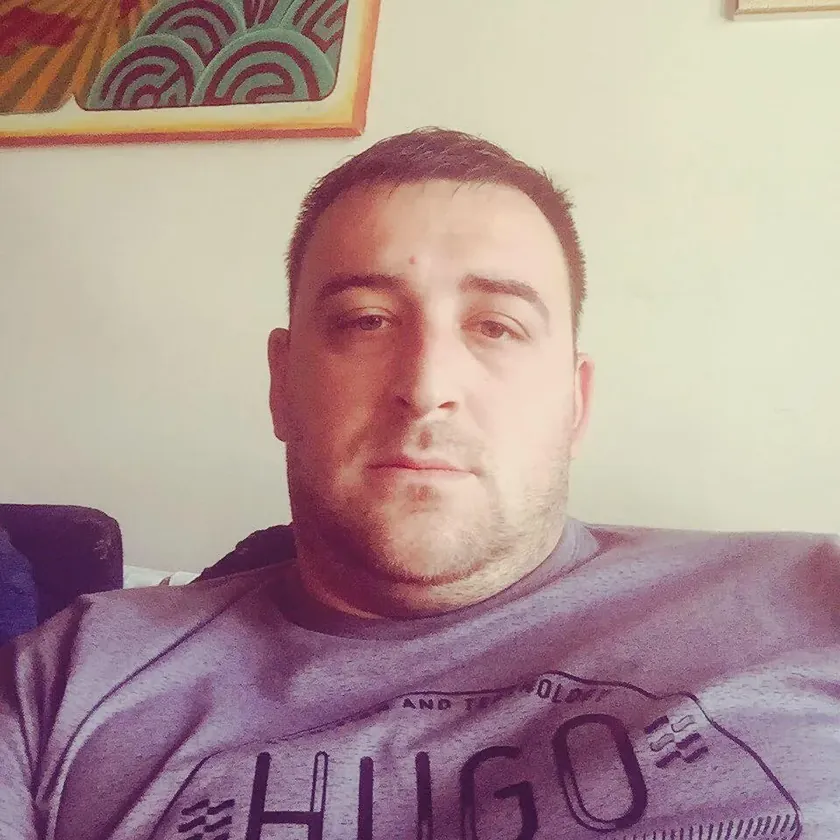 Grocka Belediyesi Başkan Yardımcısı, gazeteciye dayak tehdidi sonrası görevden alındı