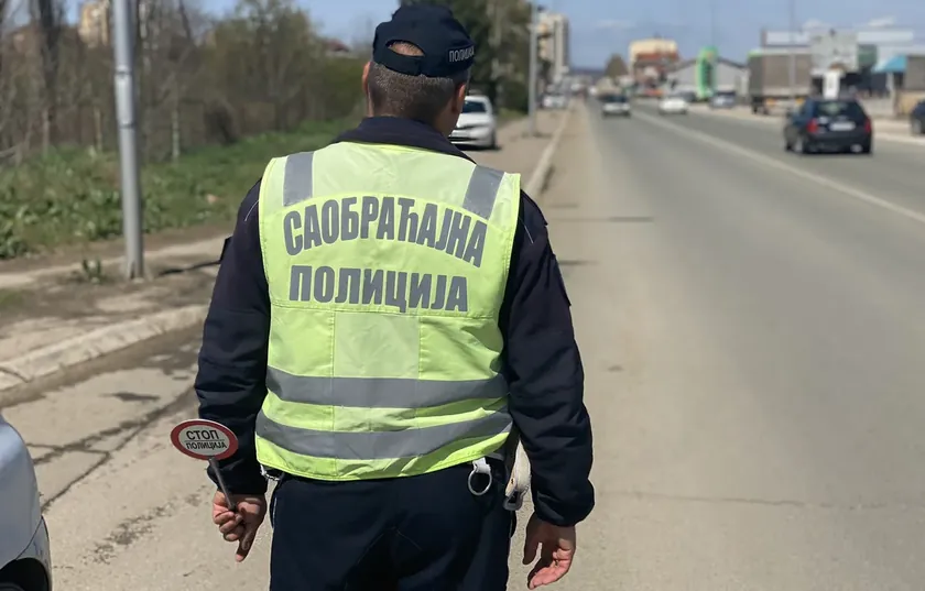 Niş'te bir araba kazasında hayatını kaybeden yaşlı kadının sürücüsü tutuklandı.