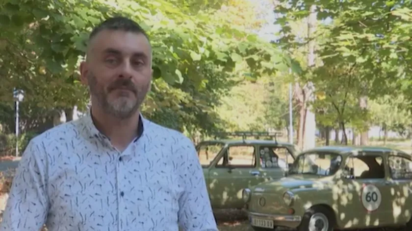 Sırp adam gizlice aldığı eski Zastava otomobilini restore etti, bugün sokakların yıldızı oldu