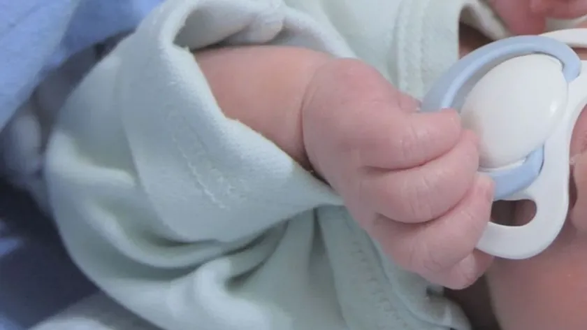 Kanar Adaları'nda Bebek Toplu Hava Sıcaklığına Kurban Oldu