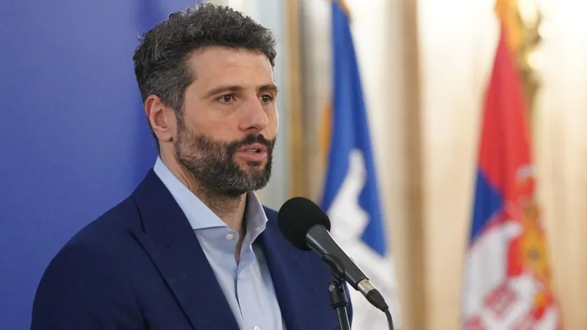 Belgrad Belediye Başkanı Şapić, meclis üyesine saldırı iddiasını reddetti: Alkol ve uyuşturucu testi negatif çıktı
