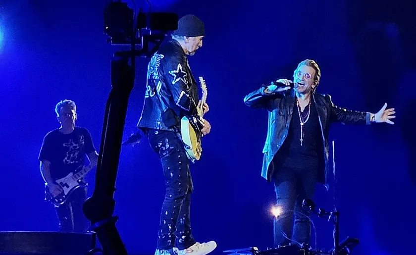 U2 Ukrayna Savaşı ve Güncel Olaylara Tepki Olarak Yeni Siyasi Albümünü Çıkardı