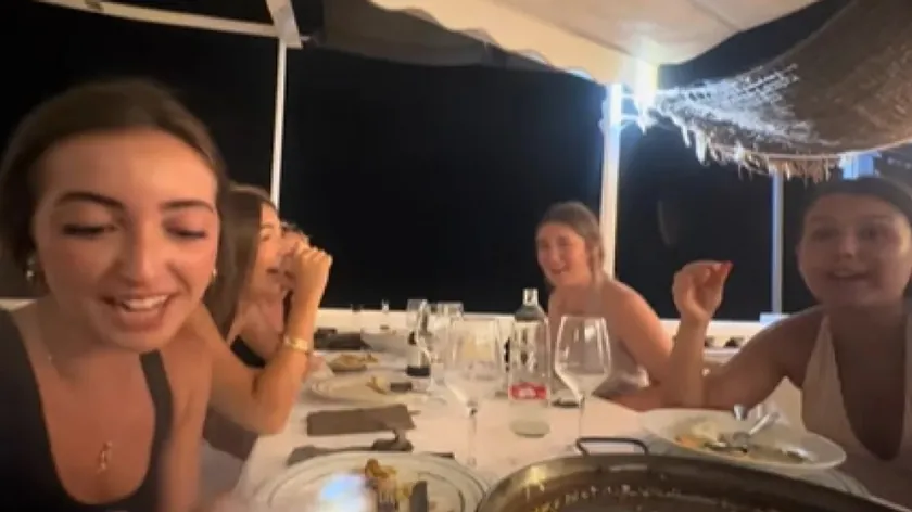 Sırp turistlerin restoran računu şok oldu