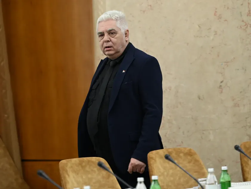 Sırbistan'da Avrupa Demokrat Partisi, Bakan Bratina'nın açıklamalarını kınayarak görevden alınmasını talep etti