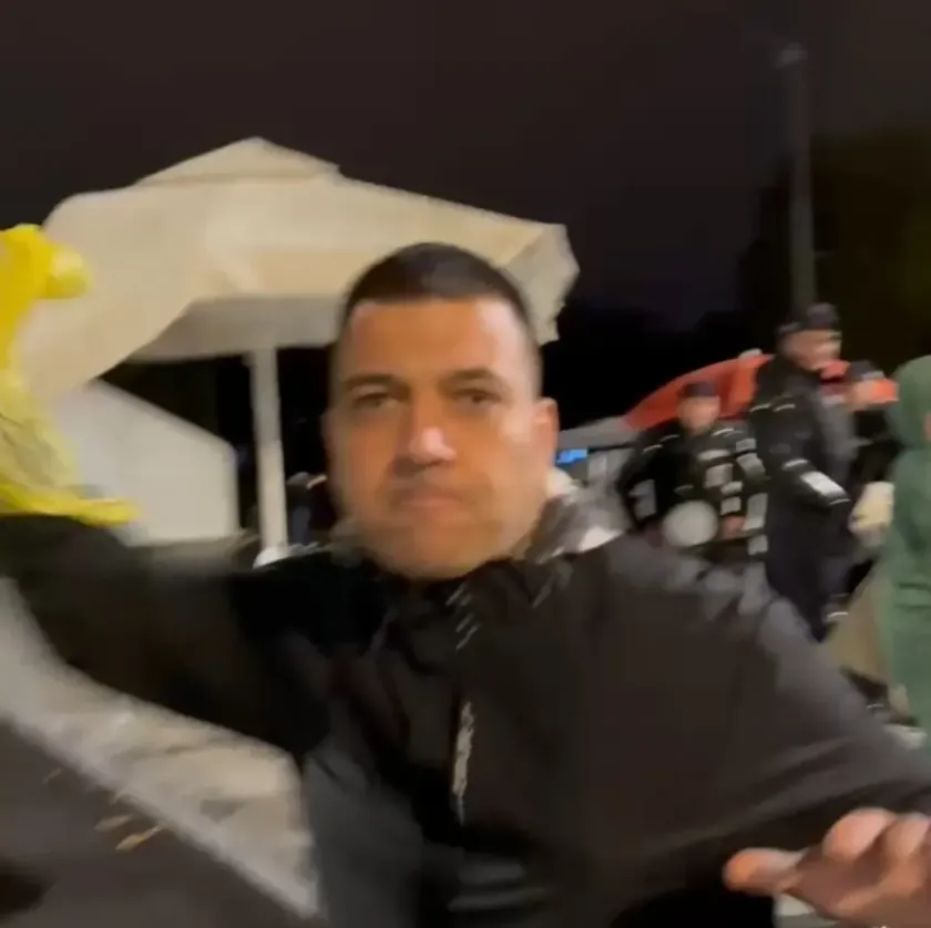 Sırbistan'ın Belgrad Kentinde Aktivist Kaçırıp Darp Eden Şüpheliler Belirlendi