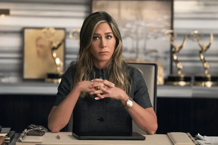 Jennifer Aniston Partneriyle Lüks Bir Yat İncesinde Keyif Çekiyor