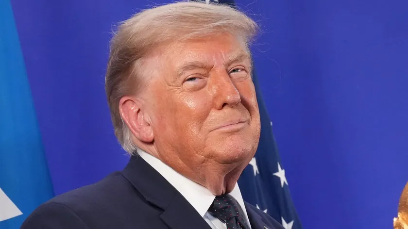 Donald Trump, bir sonraki başkanlık için aday olmayı düşündüğünü söyledi.