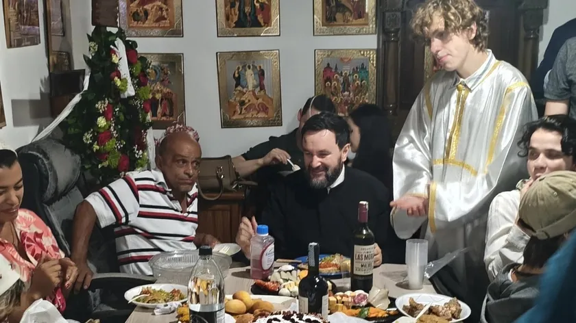 Kolombiya'daki Sırp Ortodoks Cemaatinde Paskalya Sevinci ve Yeni Bir Vaftiz Gerçekleşti