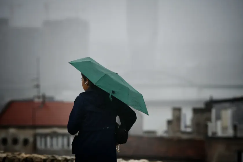 Sırbistan genelinde kuvvetli rüzgarlar bekleniyor, gece yeni yağışlar başlayacak.