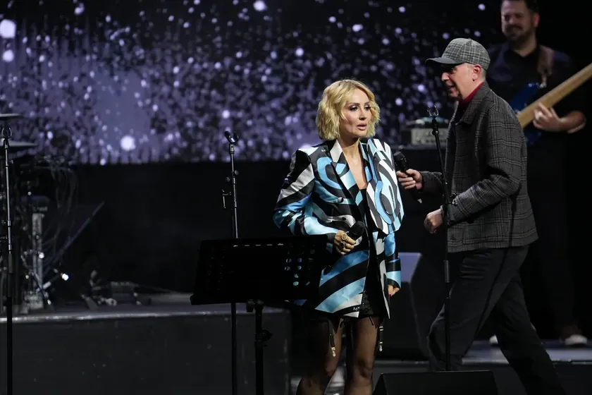 Belgrad'da Goca Tržan, kızı Lena'nın devlet okuluna geçişini açıkladı