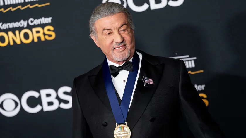 Silvester Stallone'un "Rambo" rolü onu Hollywood'un en büyük yıldızlarından biri yapmıştı.