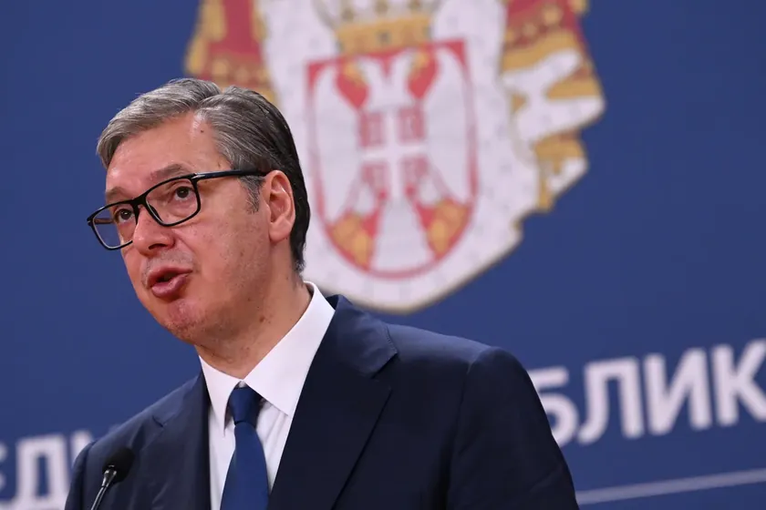 Sırp Cumhurbaşkanı Aleksandar Vučić, SPS'nin önümüzdeki parlamento seçimlerinde bağımsız olarak yarışacağını duyurmasının ardından konuştu.