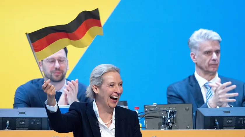 AfD partisi Saksoniji-Anhalt'ta seçimlerde zafer kazandı.