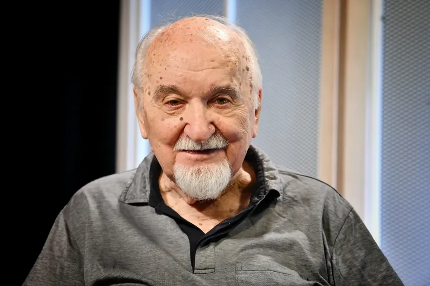 Sırbistan'da Koraksić: Radikal iktidar ipi kaçınılmaz olarak kopmalı, bu kötülüğü gömmeliyiz