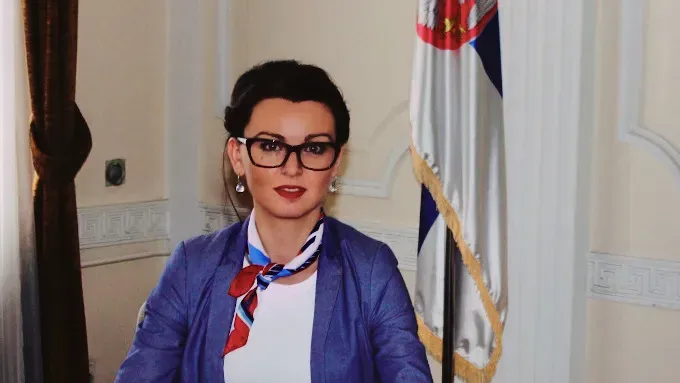 Sırbistan hükümeti yeni bir yönetici ataması yaptı.