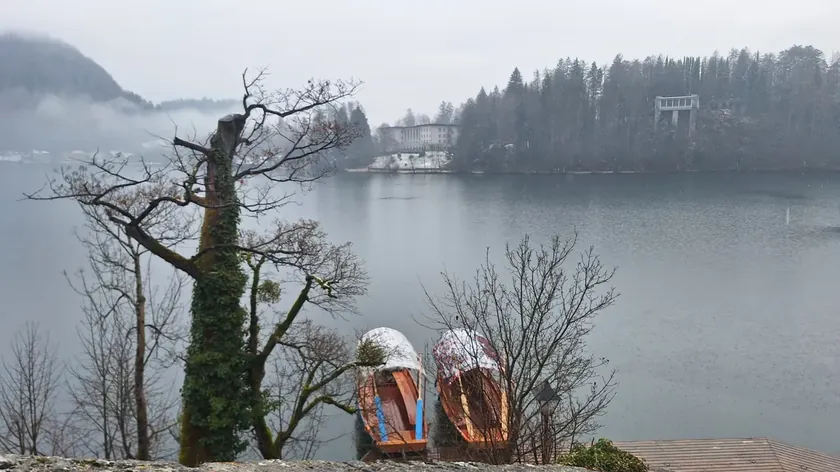 Slovenya Bled Gölü Kıyısındaki Tarihi Vila Yugoslavya Sırlarını Barındırıyor