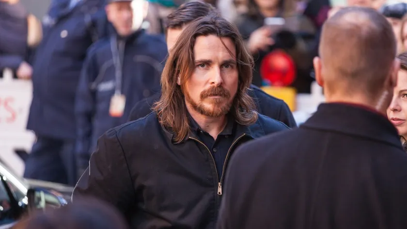 Aktör Christian Bale'in setlerdeki yüksek yoğunluğu ve yaşanan olaylar detaylandırıldı