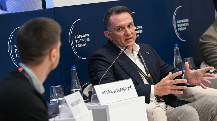 Sırbistan'da bankacılık geleceği: Dijitalleşme ve yapay zeka sektörün dönüşümünü hızlandırıyor