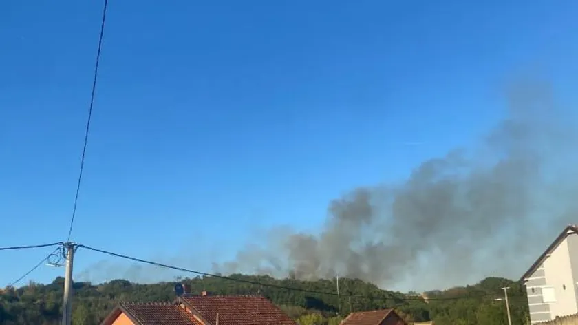 Kruševac yakınlarında bir yangın çıktı.