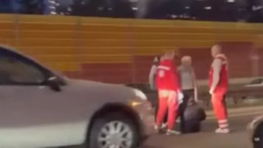 Sırbistan'ın Başkenti Belgrad'da Mostarska Petlja Kavşağında Motosiklet Kazası Meydana Geldi