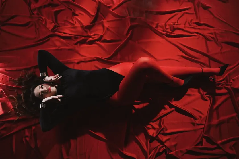 Maja Mano Kiselina şarkısıyla hayal kırıklığından doğan gücü vurguladı