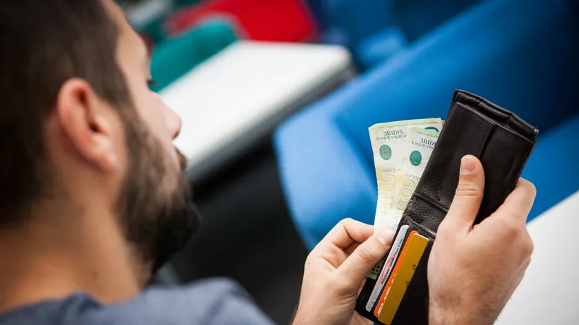 Sırbistan vatandaşlarına 6.000 dinar tek se ödeme günü sona ermektedir.